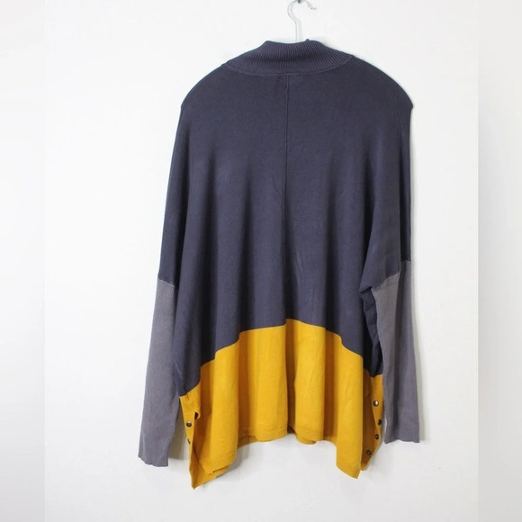 Jones New York Turtle Neck Dolman Sleeve Top - Yellow/Blue/Gray - Button Detail - Picture 1 of 6